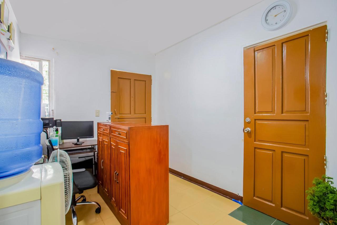 Mye Tourist Inn Paranaque City Экстерьер фото